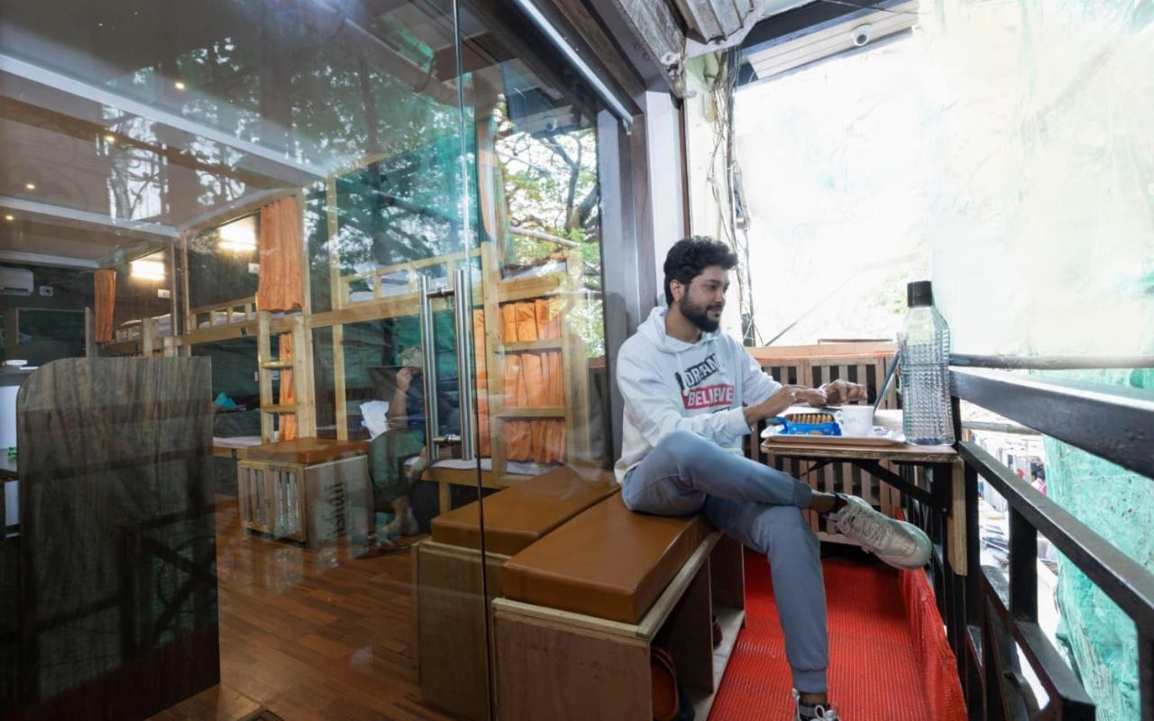 Sunrise Dormitory Hostel Mumbai Dış mekan fotoğraf